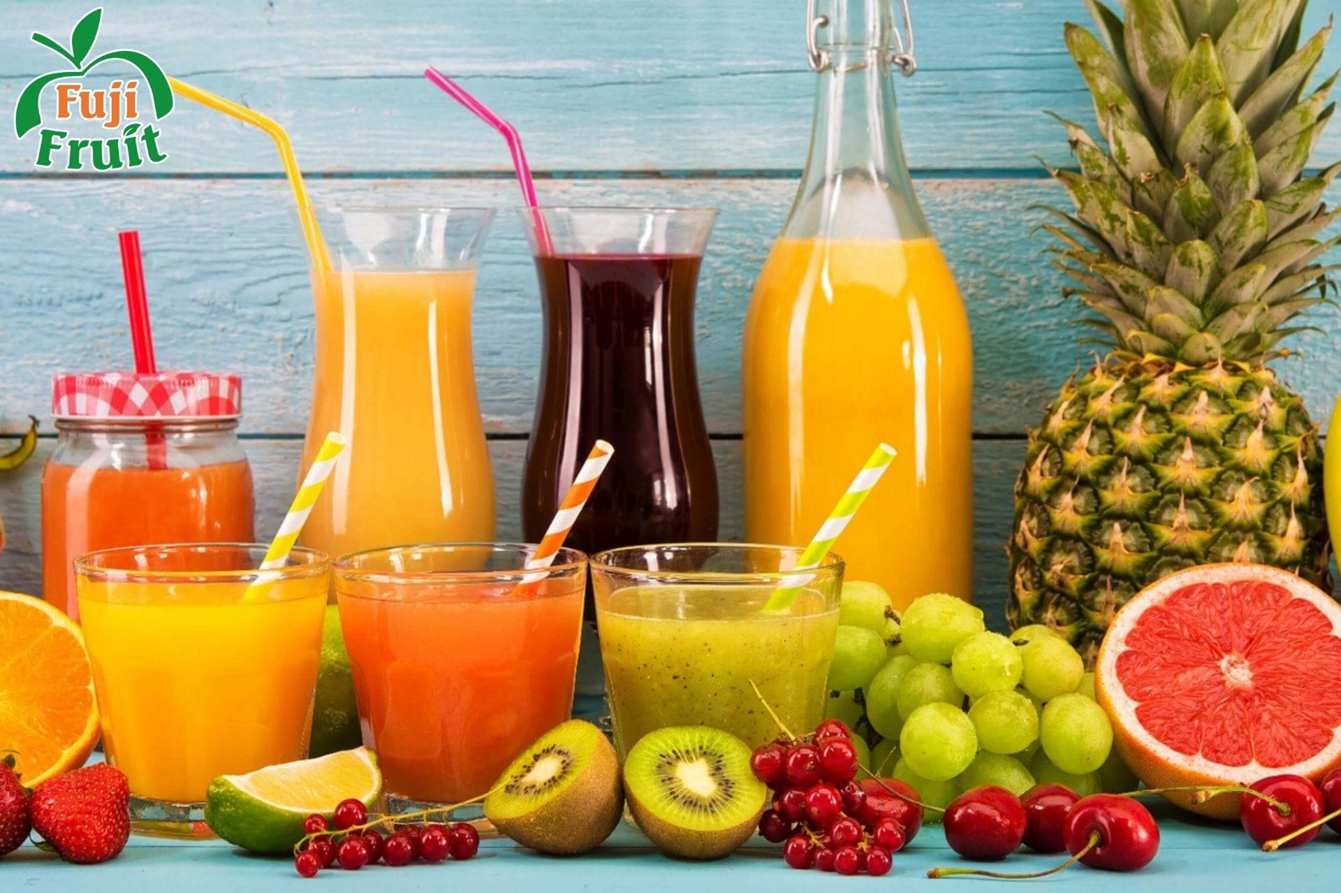 7 loại nước ép trái cây giúp mắt sáng tinh anh