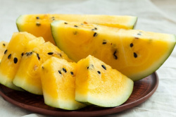 Dưa hấu vàng có điểm gì nổi bật so với dưa hấu đỏ thông thường!